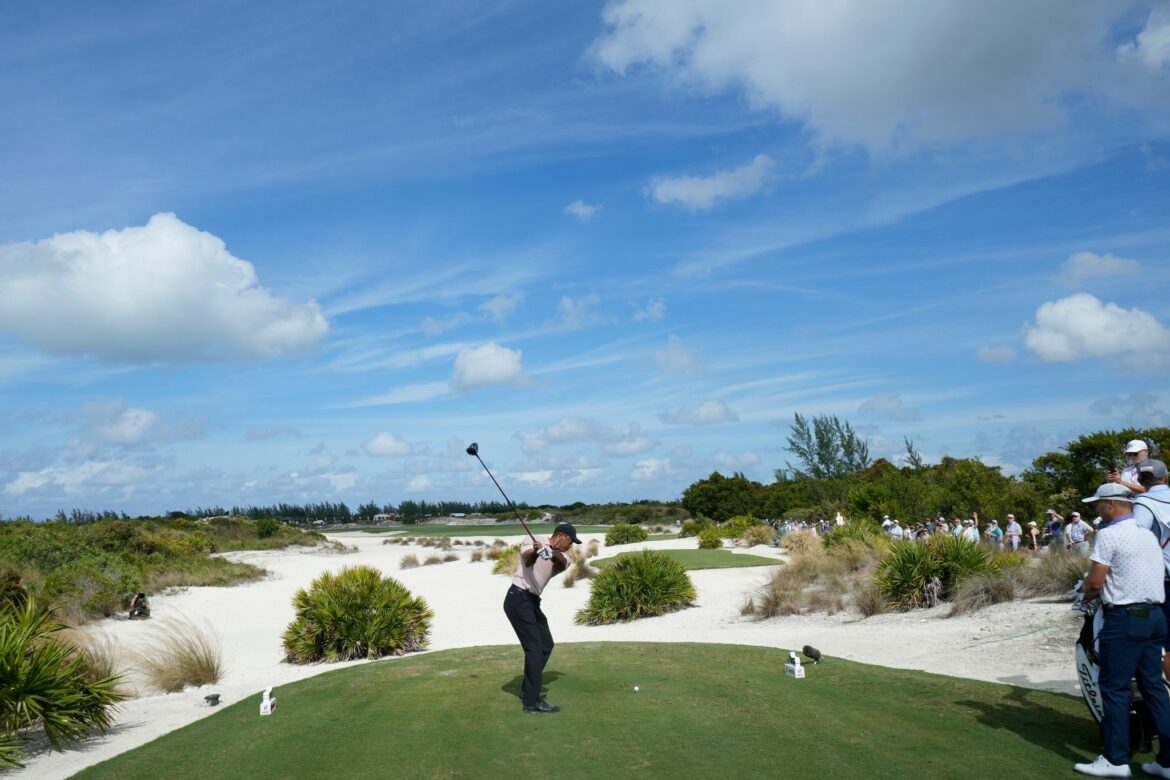 Comeback auf den Bahamas: Tiger Woods ist wieder da