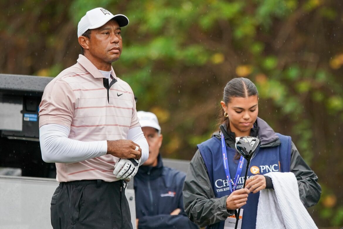 Woods beim Familienturnier mit Tochter als Caddie